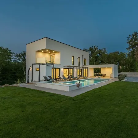 Luce Verde Villa