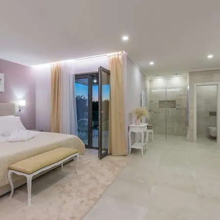 Villa Luce Verde *