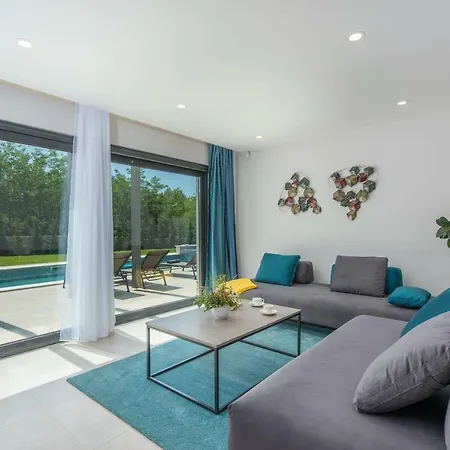 Luce Verde Villa