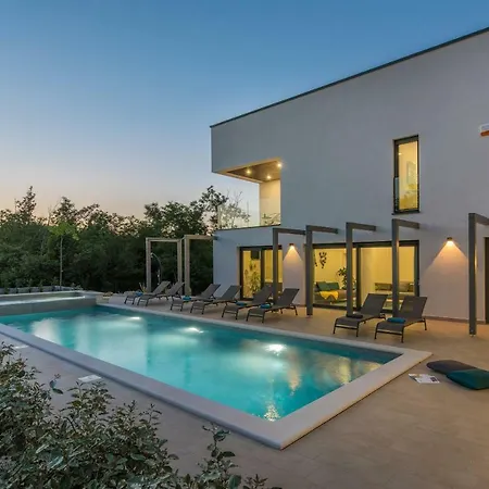 Villa Luce Verde *